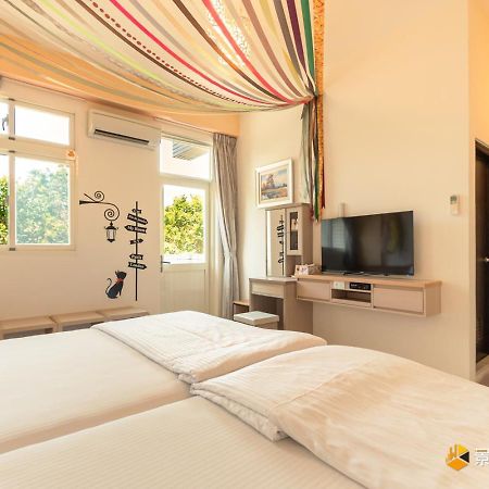 Hong Lai Guest House Цзяосі Екстер'єр фото