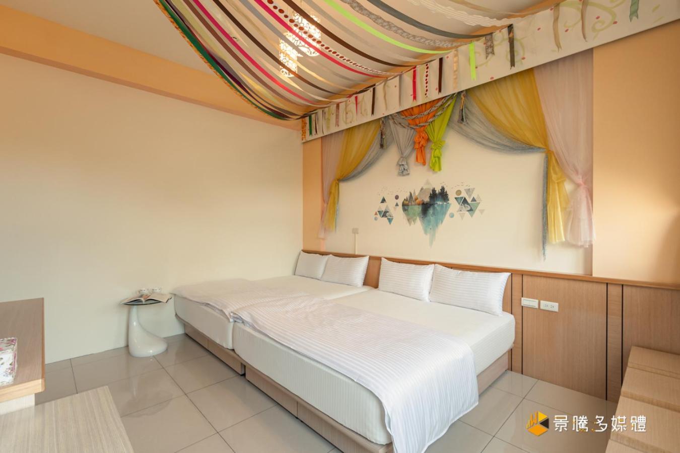 Hong Lai Guest House Цзяосі Екстер'єр фото