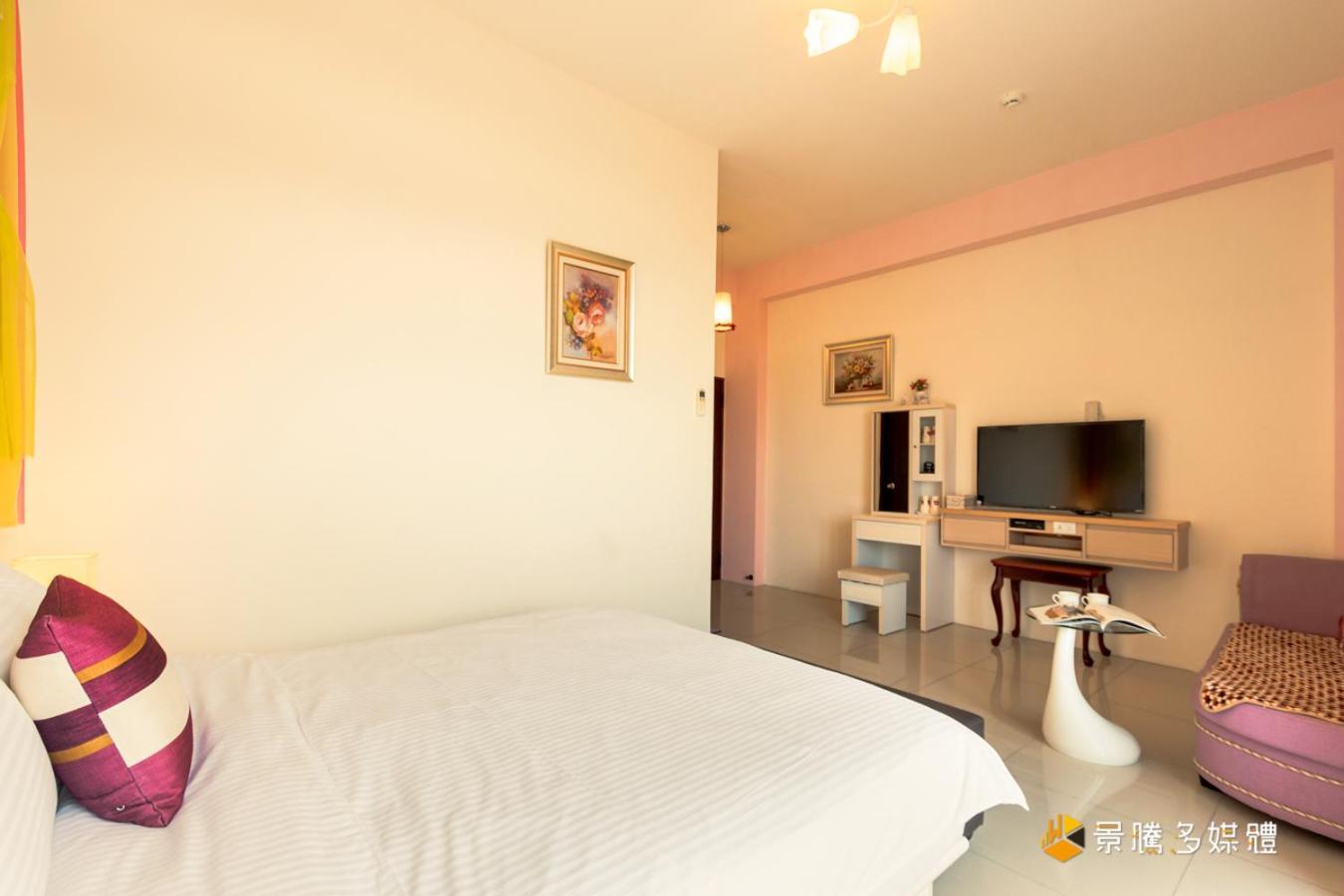Hong Lai Guest House Цзяосі Екстер'єр фото