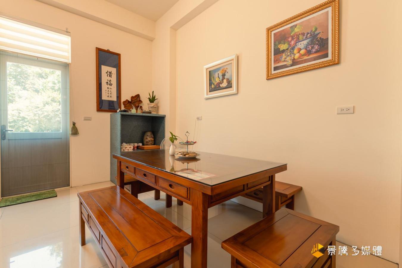Hong Lai Guest House Цзяосі Екстер'єр фото